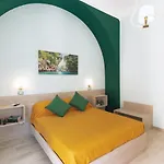 Garden View Apartment Sorrento