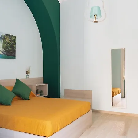 Garden View Апартаменти Сорренто